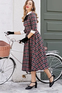 Vestido vintage vermelho e preto gingham
