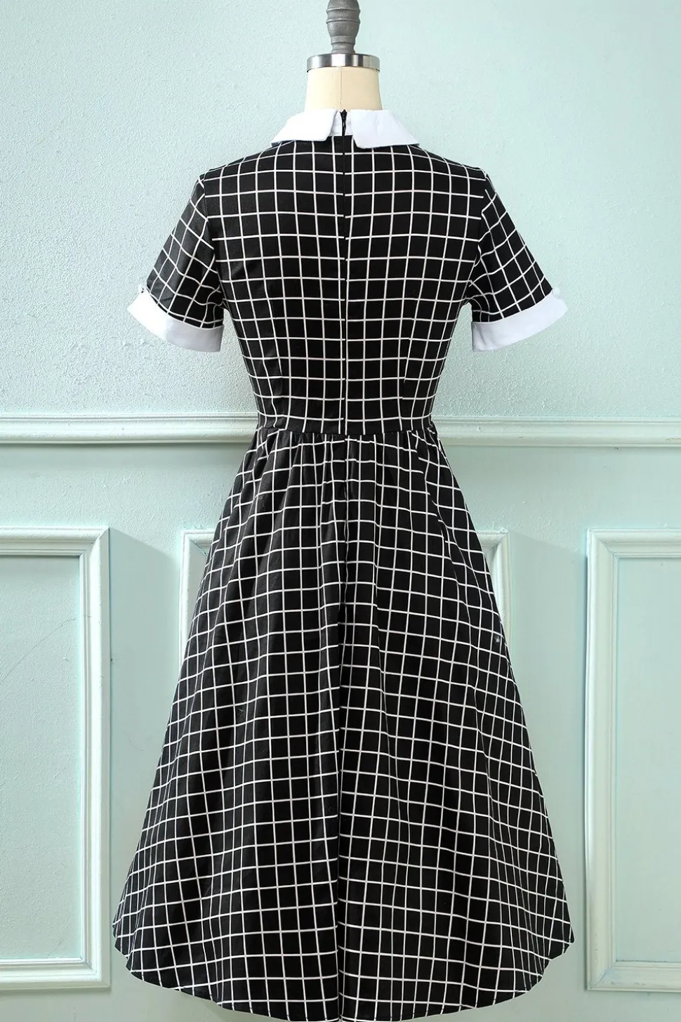 Vestido vintage xadrez de 1950 com arco
