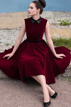 Vestidos Curto de Veludo Borgonha