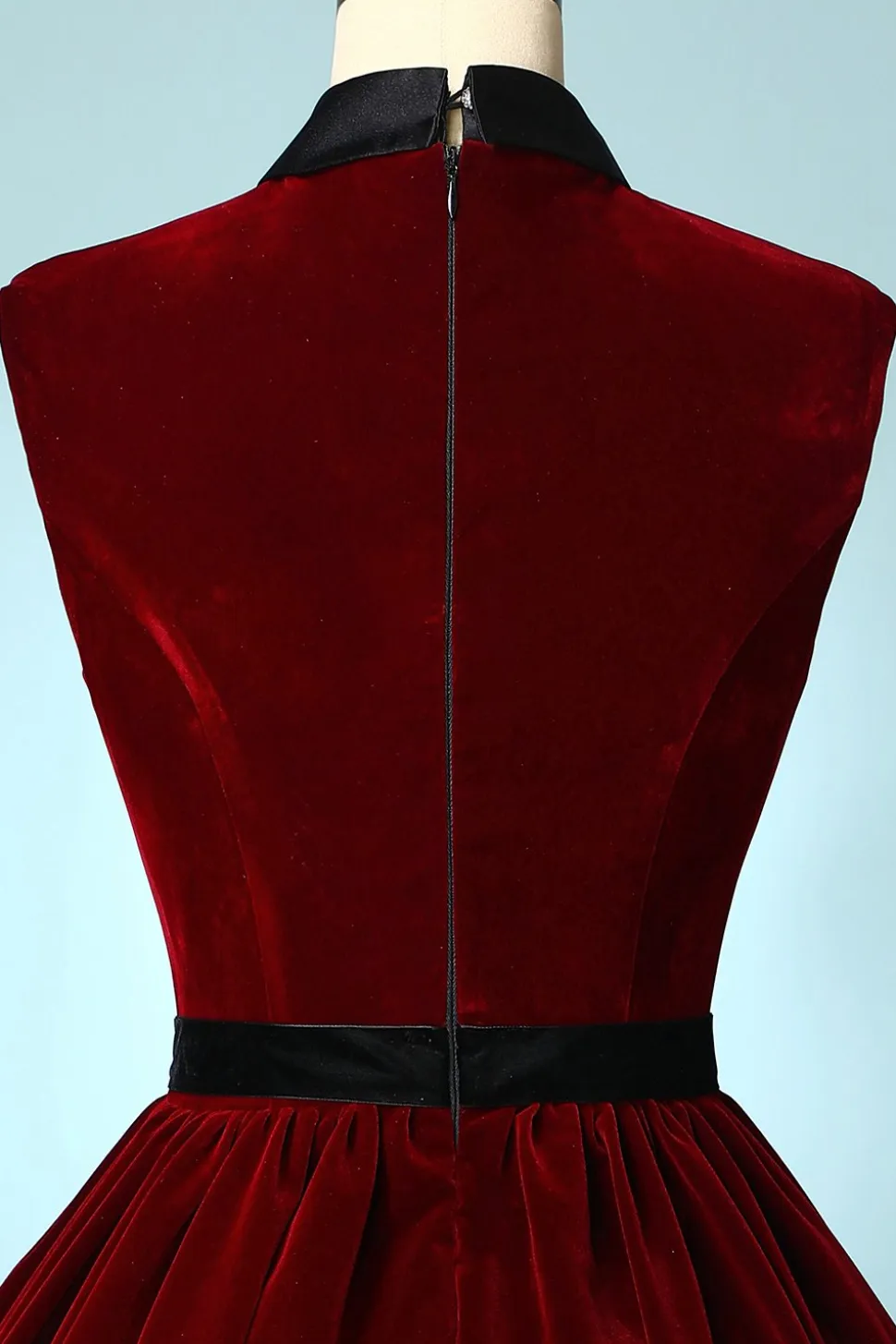 Vestidos Curto de Veludo Borgonha
