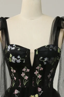 Vestidos De Cerimónia Com Bordado Preto