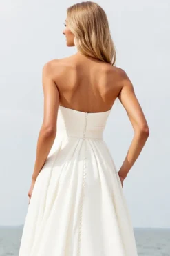 Vestidos de Noiva com Fenda Marfim Sem Alça Linha-A Chiffon Longo