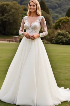 Vestidos de Noiva Linha-A Apliques Marfim Longo Renda Decote em V