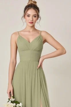 Vestidos Para Casamento Convidada com Fenda Sábio Verde Decote em V Longo