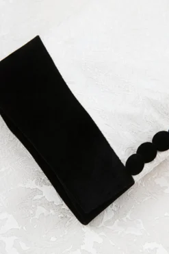 Xale Preto Lapela Um Botão 3-Piece Homens Ternos